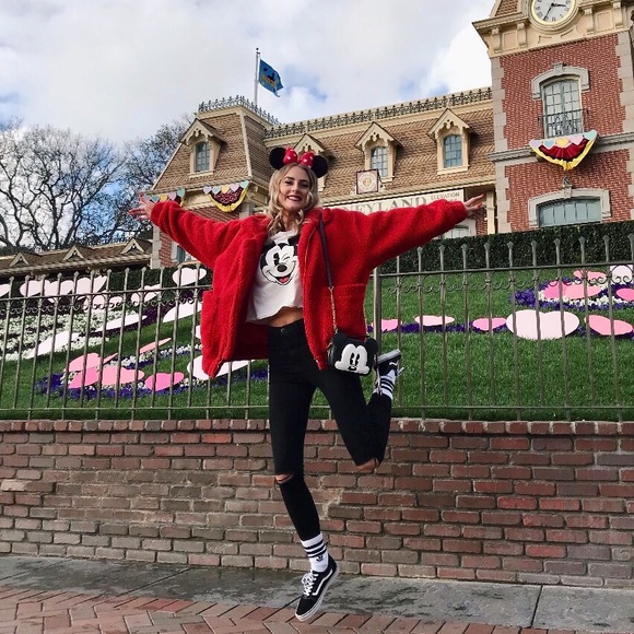 Red teddy coat - Picture 5 of 5